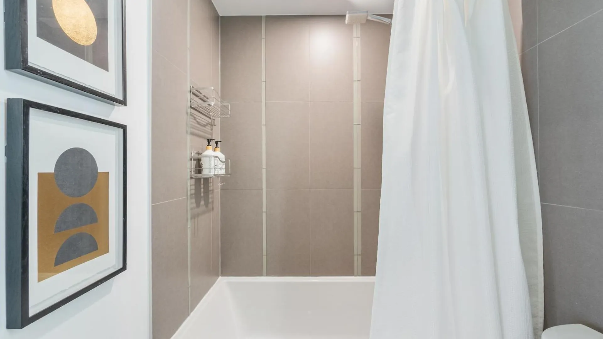 Appartement The Aventi Suites - Downtown Toronto - Across Tiff Bell Lightbox Canada